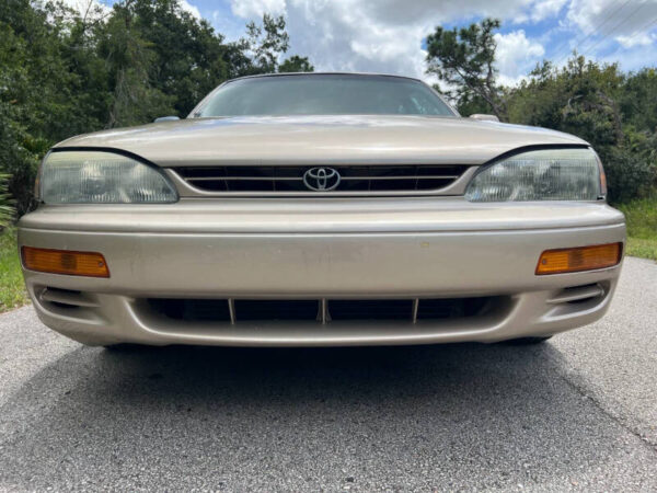 1996 Toyota Camry - Image 9