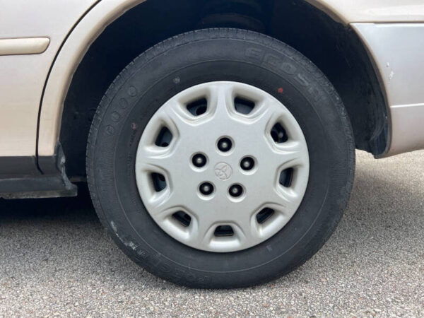 1996 Toyota Camry - Image 17