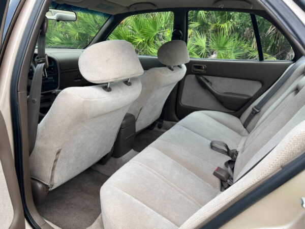 1996 Toyota Camry - Image 27