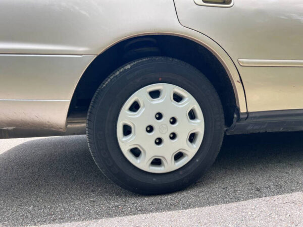 1996 Toyota Camry - Image 12