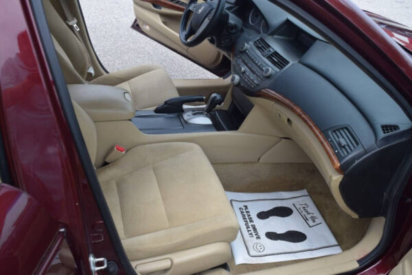 2012 Honda Accord - Image 9