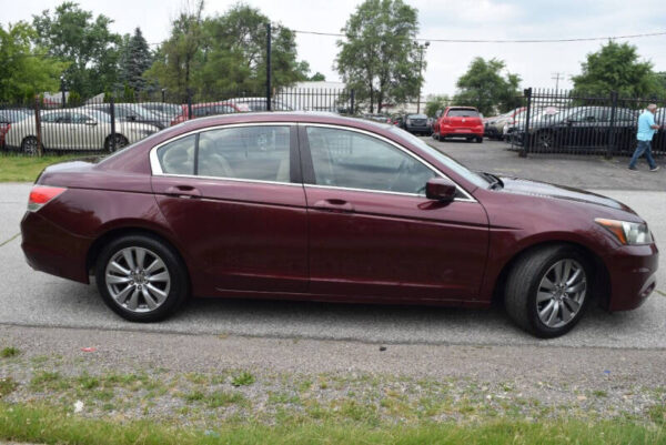 2012 Honda Accord - Image 3