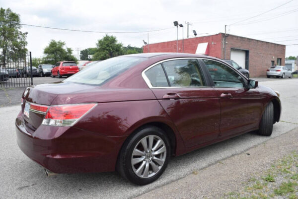 2012 Honda Accord - Image 4