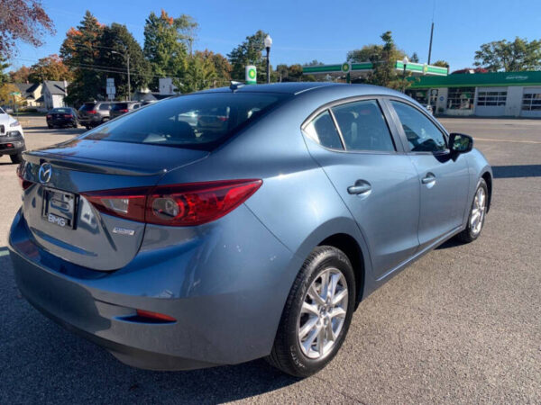 2014 Mazda MAZDA3 - Image 7