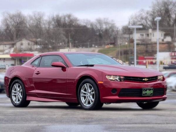2015 Chevrolet Camaro - Image 2