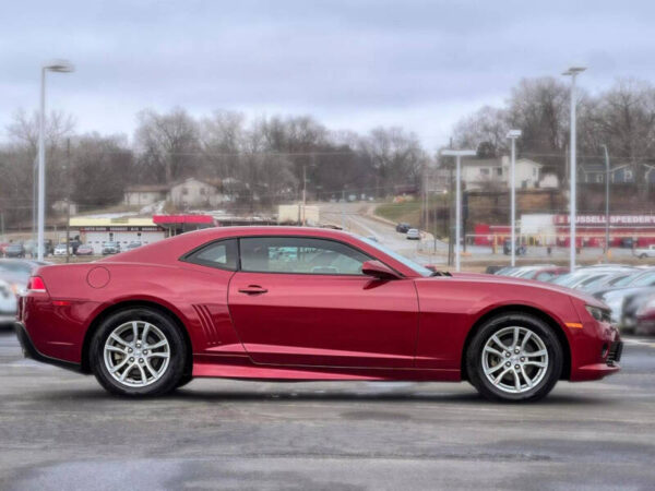 2015 Chevrolet Camaro - Image 8