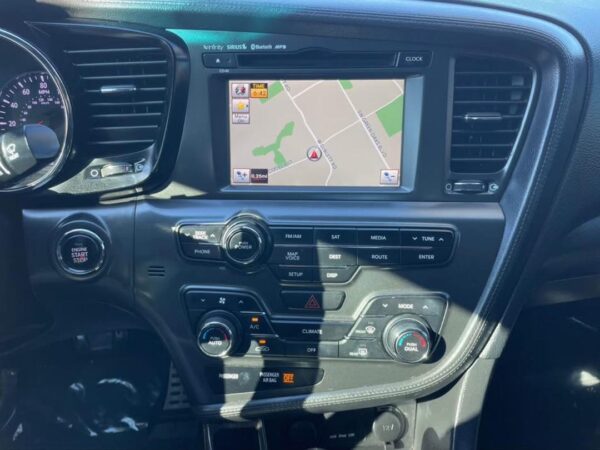 2014 Kia optima - Image 18