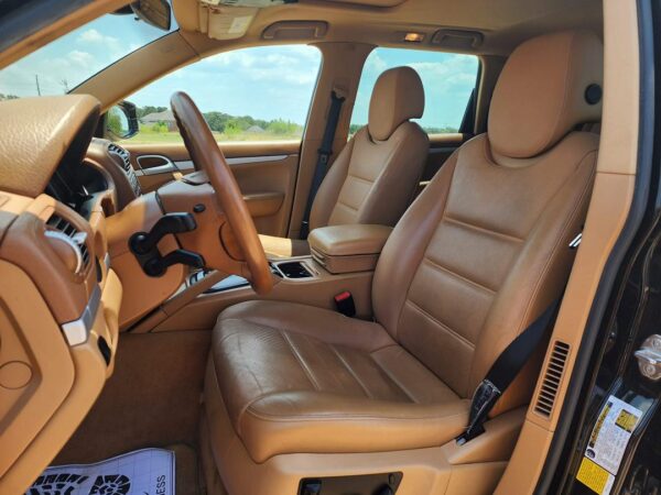 2009 Porsche Cayenne - Image 8