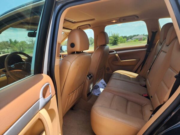 2009 Porsche Cayenne - Image 14