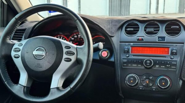 2009 Nissan Altima 2.5L - Image 13