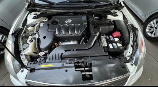 2009 Nissan Altima 2.5L - Image 18