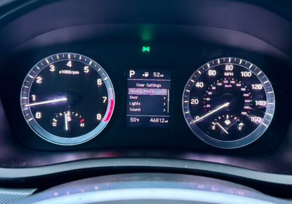 2019 Hyundai Sonata - Image 10