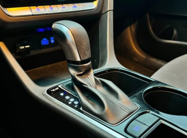 2019 Hyundai Sonata - Image 13