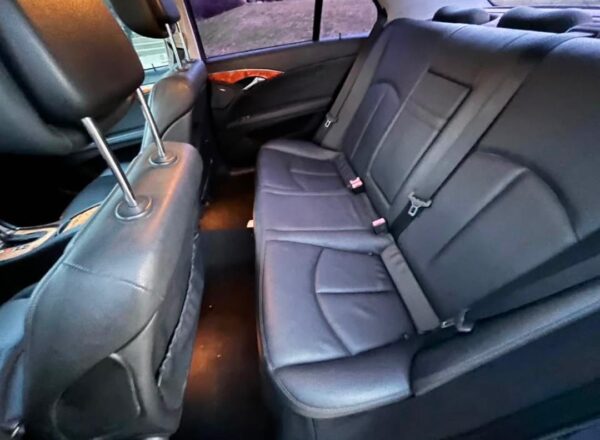 2008 mercedes E350 - Image 10