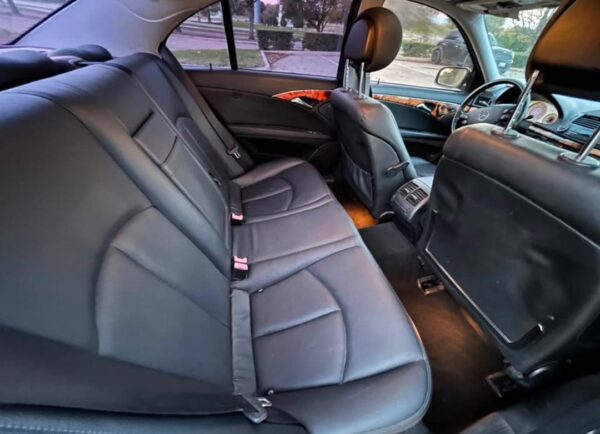 2008 mercedes E350 - Image 11