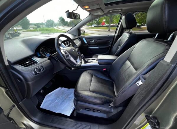 2012 Ford Edge SEL - Image 17