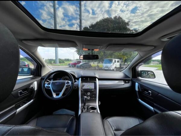 2012 Ford Edge SEL - Image 18