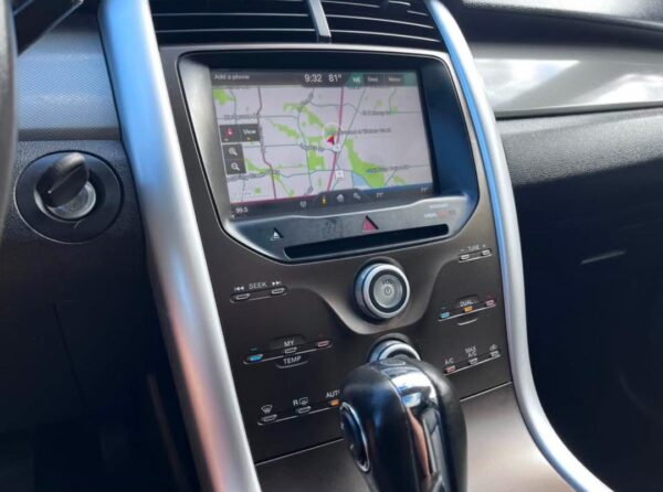 2012 Ford Edge SEL - Image 19