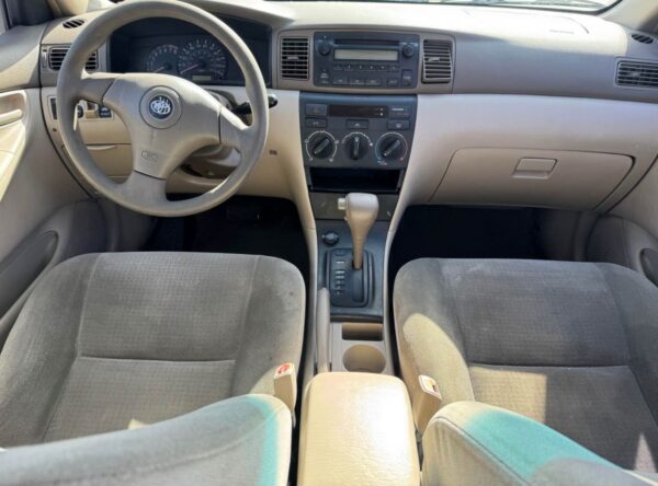 2006 Toyota Corolla - Image 10