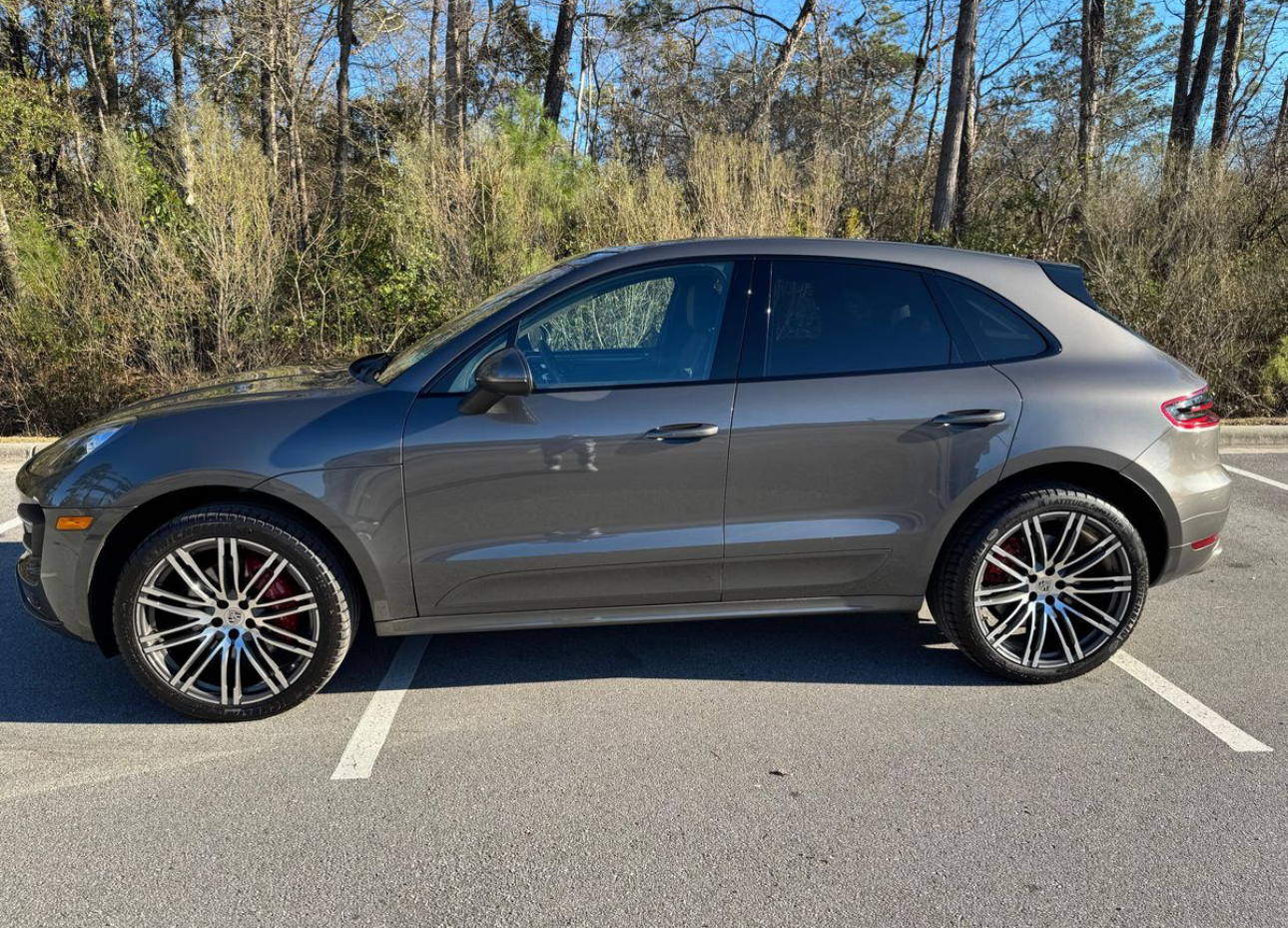2015 Porsche Macan Turbo - Image 7