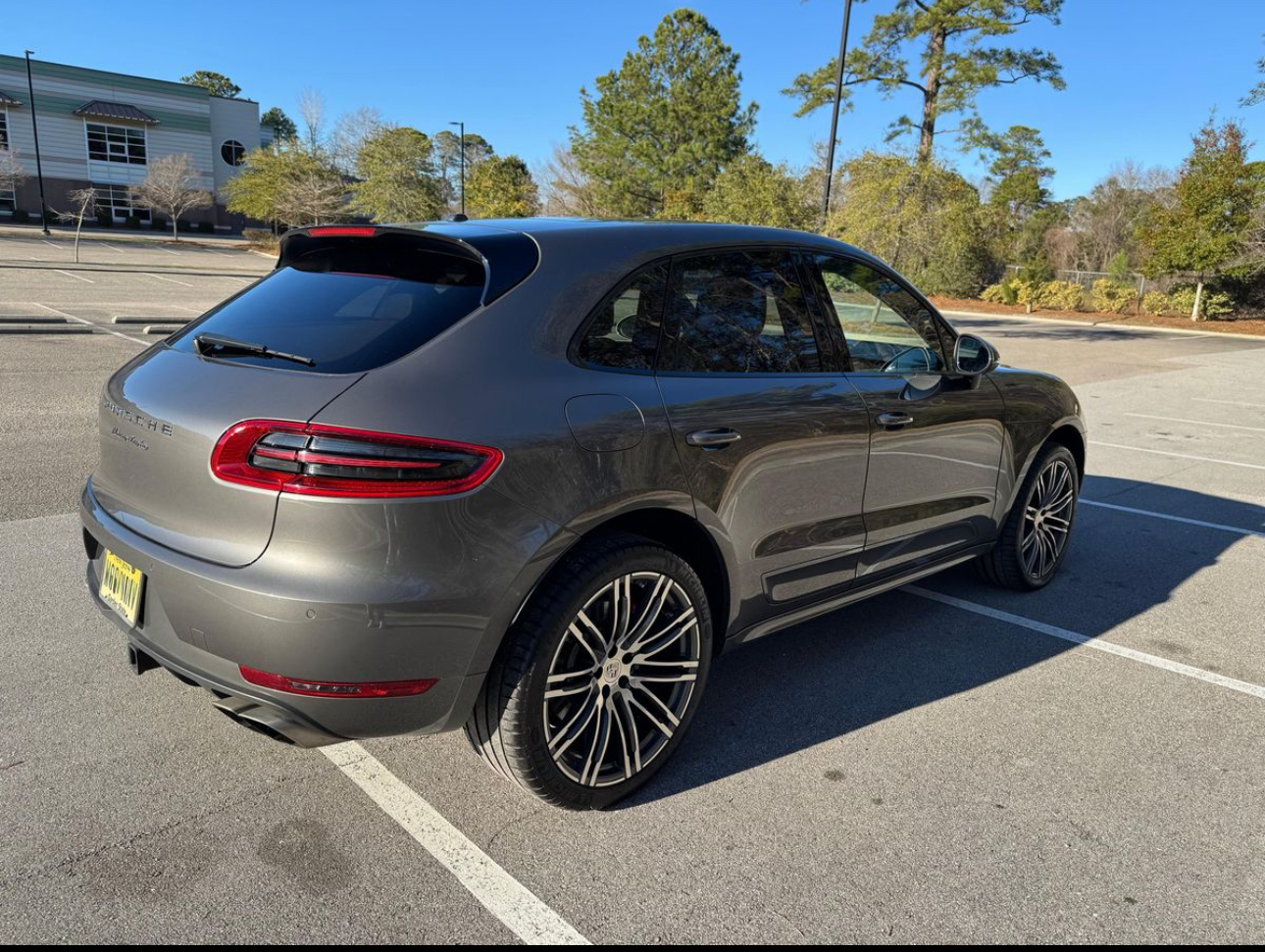 2015 Porsche Macan Turbo - Image 2