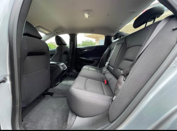 2024 Chevrolet Malibu · 1LT Sedan 4D - Image 9