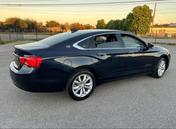 2018 Chevrolet impala LT Sedan 4D - Image 2