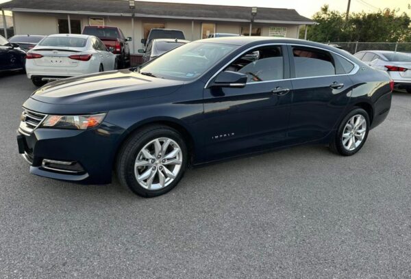 2018 Chevrolet impala LT Sedan 4D - Image 5