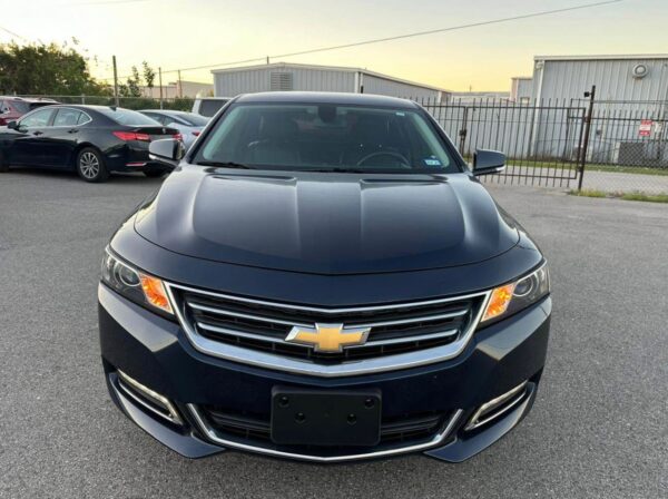2018 Chevrolet impala LT Sedan 4D - Image 7