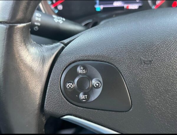 2018 Chevrolet impala LT Sedan 4D - Image 16