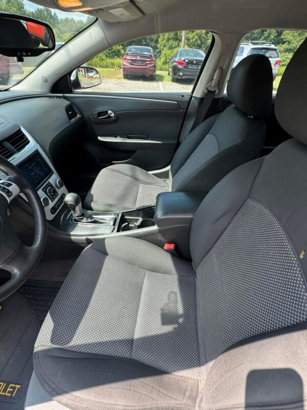 2011 Chevy Malibu - Image 6