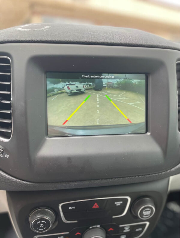 2018 Jeep Compass · Latitude Sport Utility 4D - Image 14