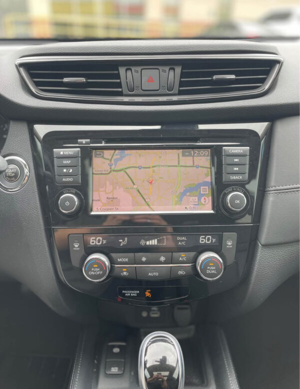 2020 Nissan Rogue · SL Sport Utility 4D - Image 14