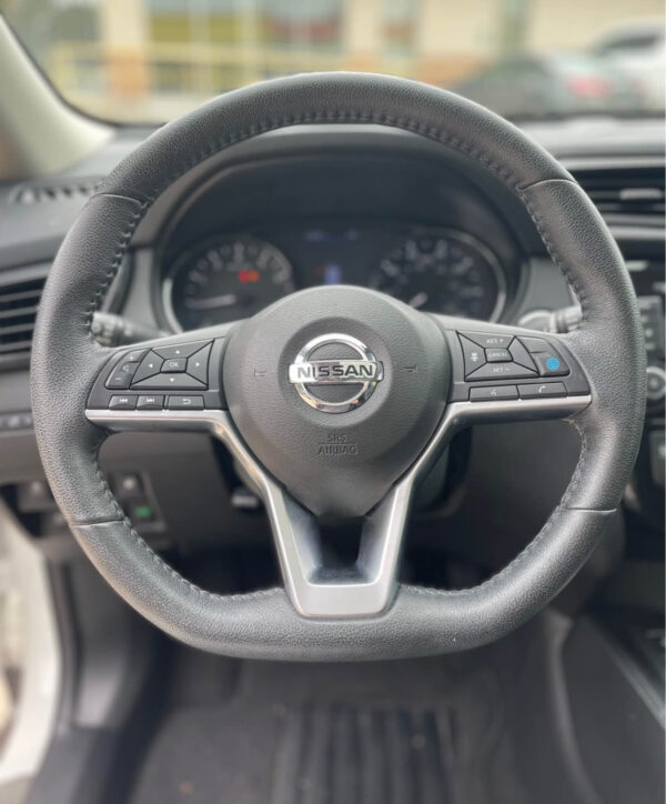 2020 Nissan Rogue · SL Sport Utility 4D - Image 17