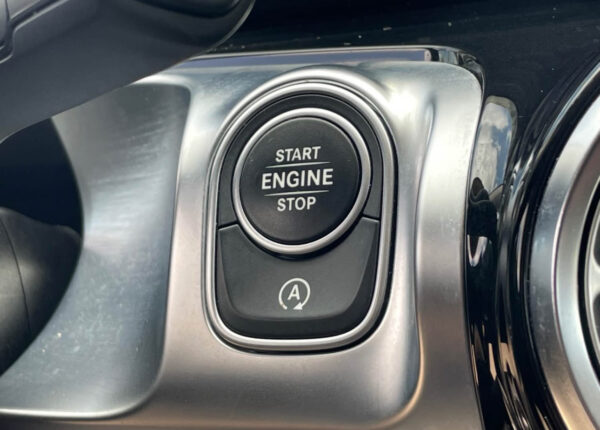 2021 Mercedes-Benz GLB · GLB 250 Sport Utility 4D - Image 18