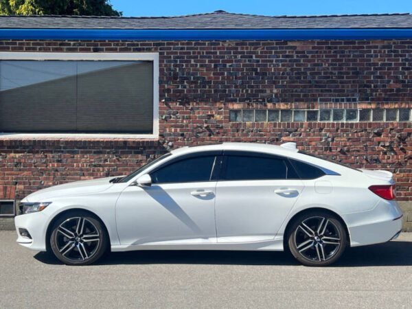 2020 Honda Accord Sport - Image 3