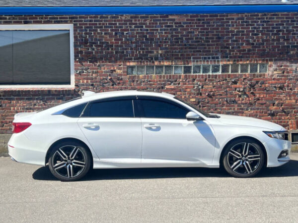 2020 Honda Accord Sport - Image 7