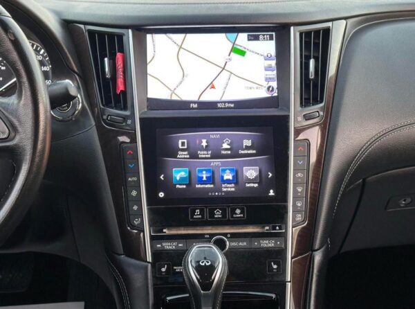 2018 Infiniti Q50 · 3.0t LUXE Sedan 4D - Image 14