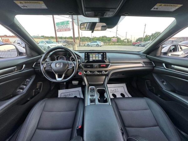 2020 Honda Accord · Sport Sedan 4D - Image 17