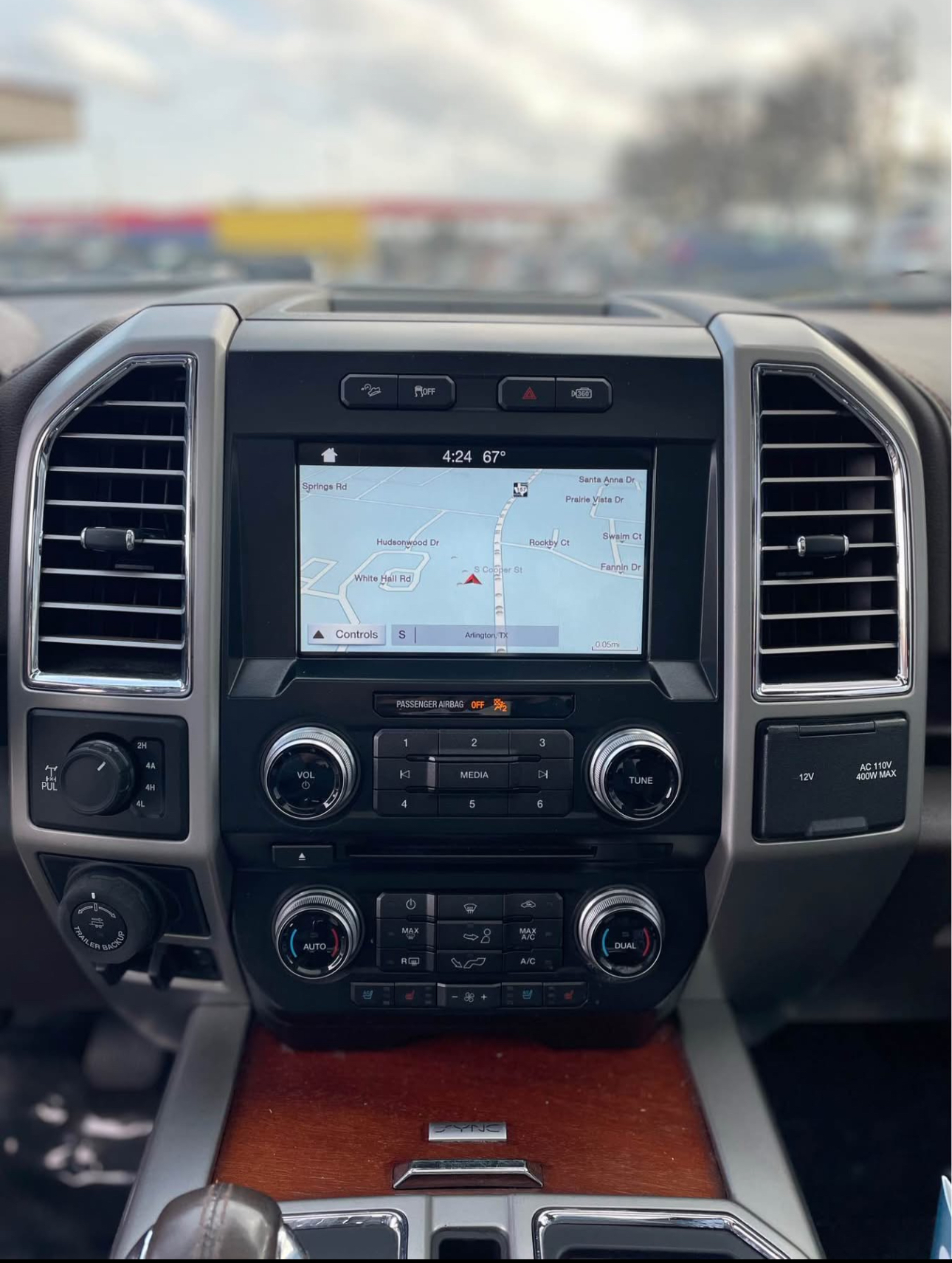 2016 Ford F150 SuperCrew Cab • King Ranch Pickup 4D - Image 13