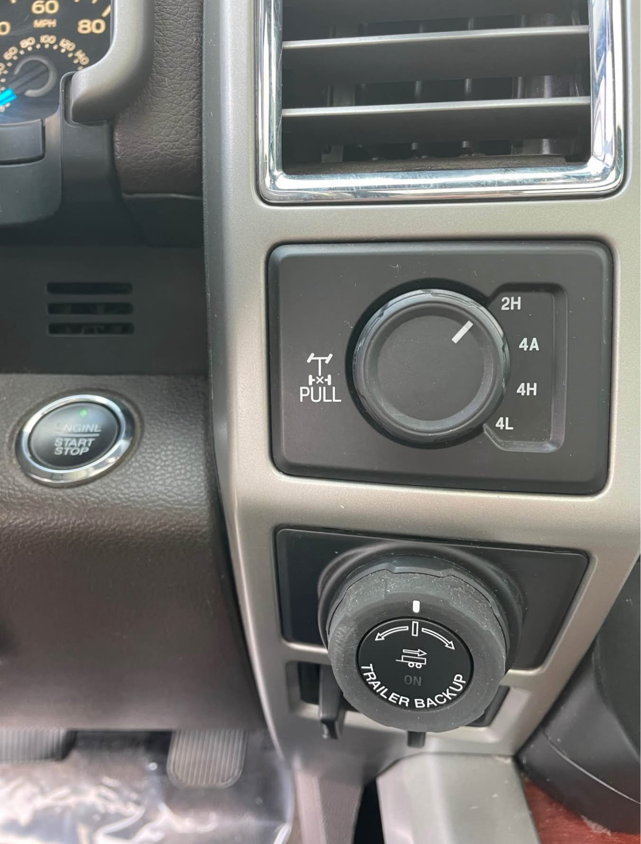 2016 Ford F150 SuperCrew Cab • King Ranch Pickup 4D - Image 14